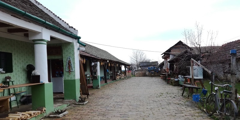 Etno selo Karanac